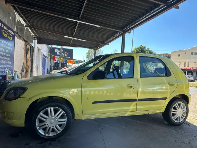 Chevrolet Celta Spirit/ LT 1.0 MPFI 8V Flexp. 5P 2012