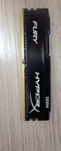 1x Memória DDR4 16GB Kingston HyperX Fury CL14