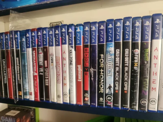 Jogos originais playstation 4 pego seu jogo no negócio