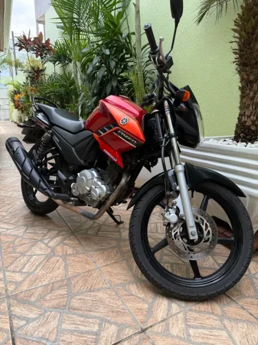 Moto Yamaha Fazer 150