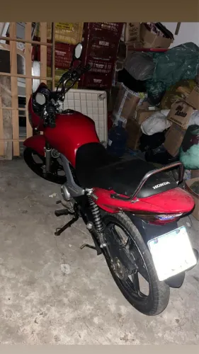Oportunidade de ter sua moto!