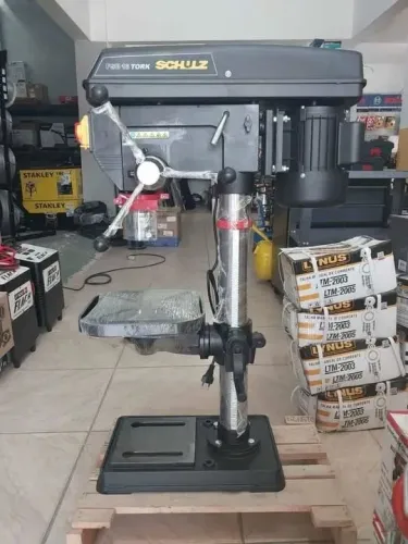 Furadeira de Bancada FSB16 5/8 1CV Schulz Tork (Loja/Nova)