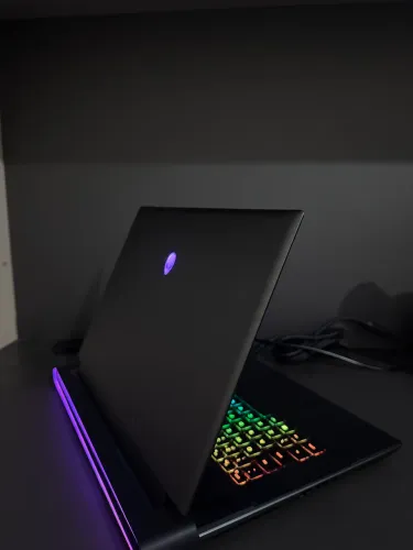 Notebook Alienware M16