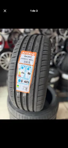 PNEU NOVO 225/50 R17 APTANY RA301
