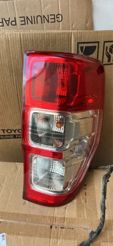 Lanterna Ford Ranger  Original 13/23 