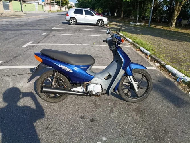 Honda Biz ES 100cc 2004