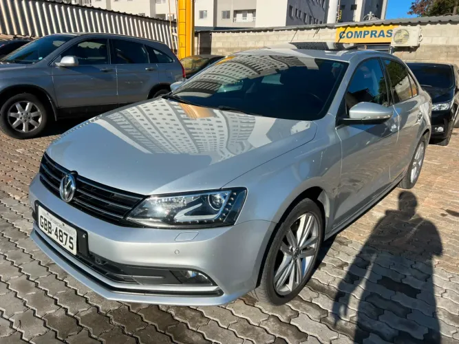 Volkswagen Jetta Highline 2.0 TSI 16V 4P Tiptronic 2016