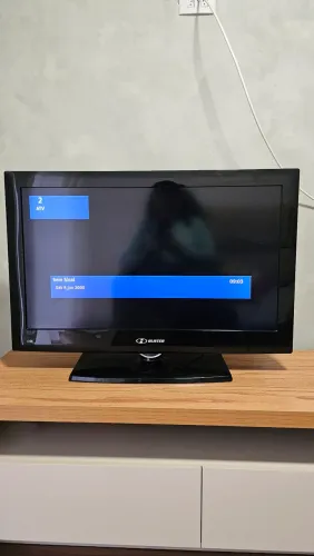 TV LCD H- BUSTER 32"