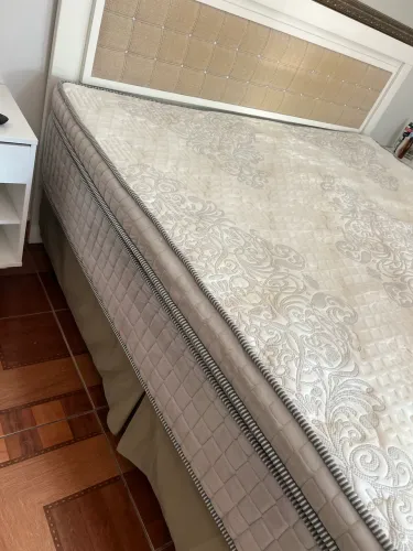 Cama de casa completa
