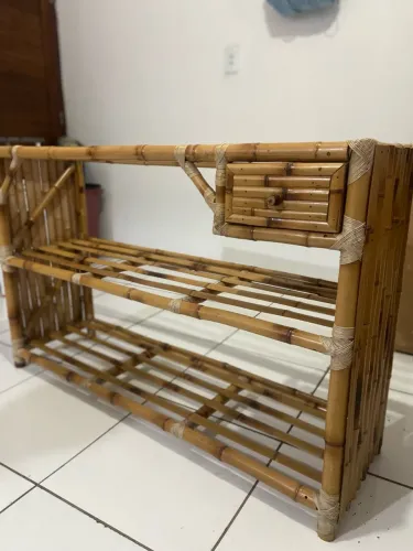 Móvel de Bambu com Gaveta