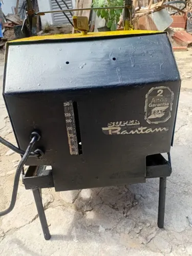 MÁQUINA DE SOLDA PROFISSIONAL R$ 200.00