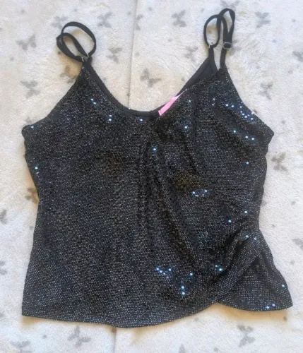 Regata Blusa Feminina Preta com Paetês / Brilho e Alça Regulável - Perfeita para Festa!