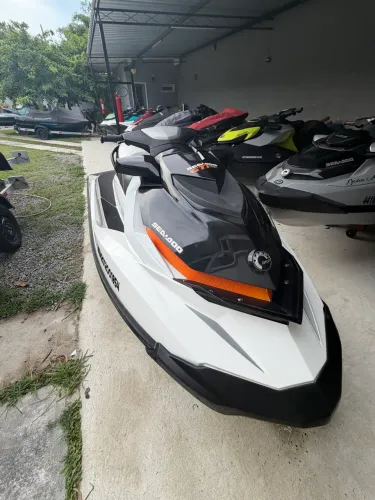 Jet ski GTI 130 
