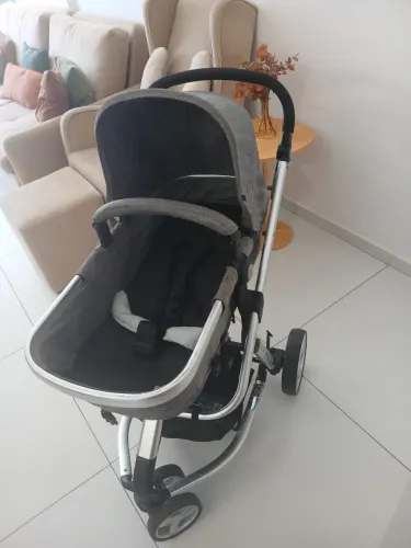 Carrinho e Bebê Conforto Safety 1st