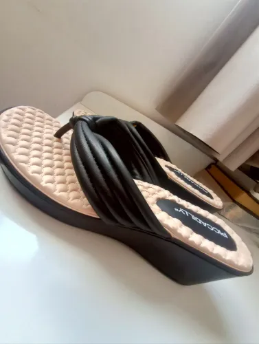 Sandália Picadilly 36