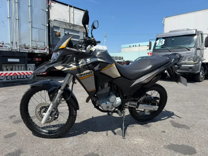 Honda XRE 300 ABS 2022/2023 - Moto Adventure 300cc