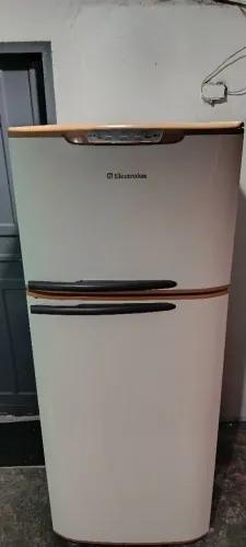 Eletrolux Frost Free 