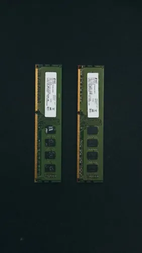 Memória RAM Smart 4 GB (2x2 GB) RAM DDR3 PC3 (1066 / 1333 MHz)