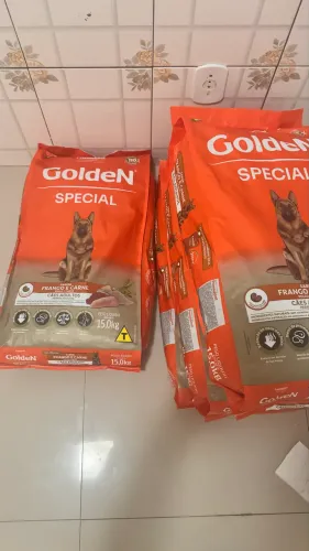 Ração gold especial 15kg 