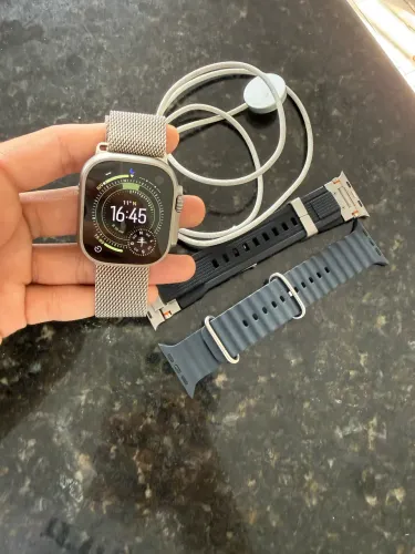 Apple Watch Ultra, 49mm - 3 Pulseiras