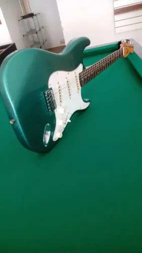 Vendo Excelente guitarra Condor 
