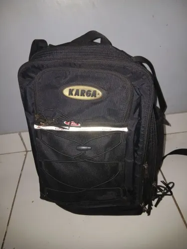 Mochila karga semi nova