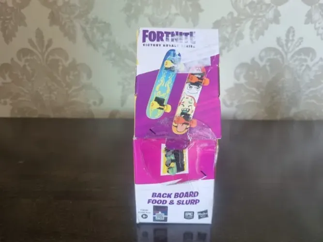 Fortnite Victory Royale Series Back Board Food And Slurp Set