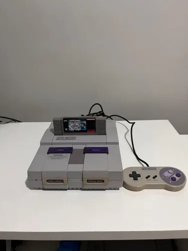 Vende-se Super Nintendo 