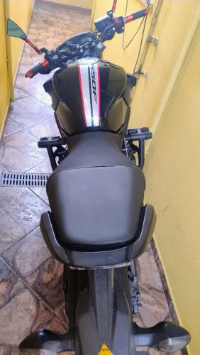 Cb 650 F impecável moto zerada