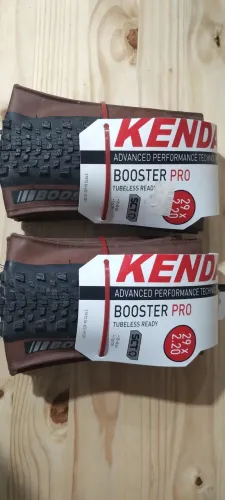 Pneus Kenda Booster Pro 2.2