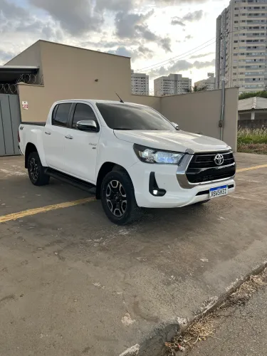 Toyota Hilux CD SRV 4X4 2.7 Flex 16V Aut. 2021