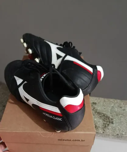 Chuteira futebol