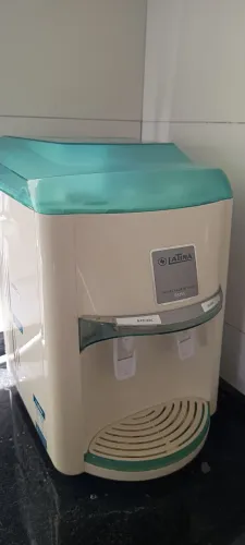 Purificador de água Latina P355