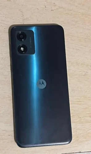 Celular usado, moto e13