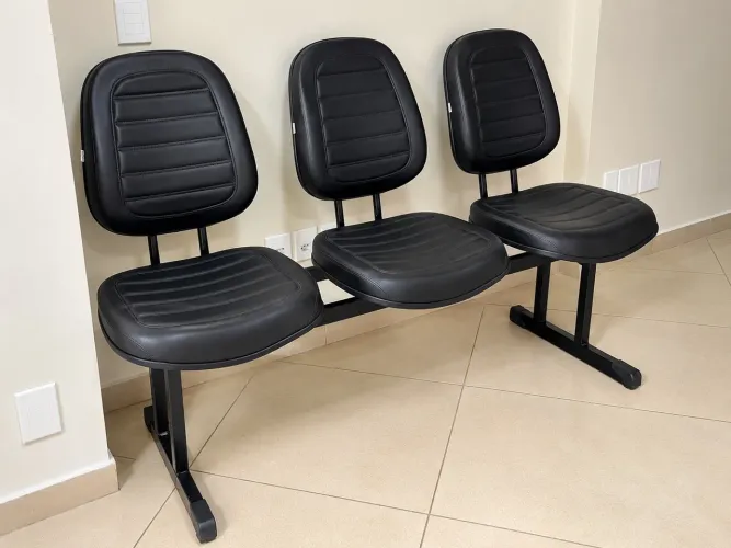 LONGARINA 3 LUGARES COURINO LOJA IKONOFFICE 