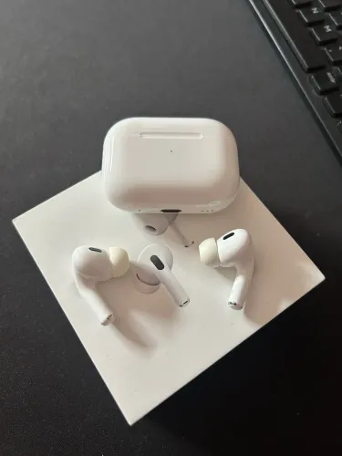 Apple AirPods Pro (2ª geração)