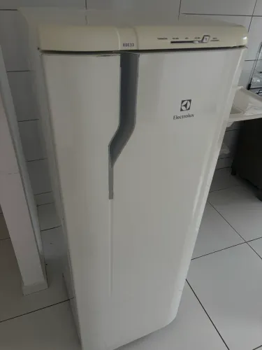Vendo Geladeira Usada Eletrolux