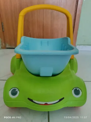Andador semi novo 