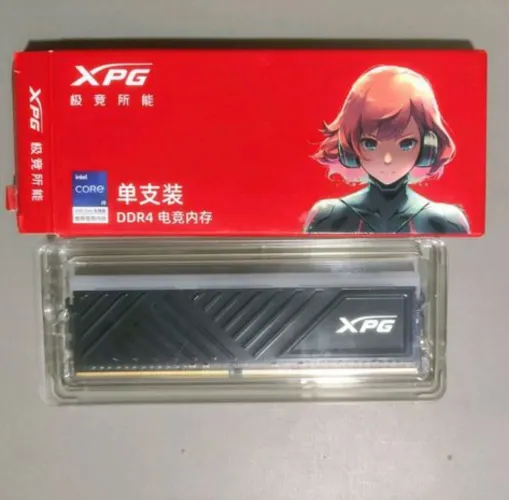 Memória RAM DDR4 D35G RGB 8GB<br><br><br><br>