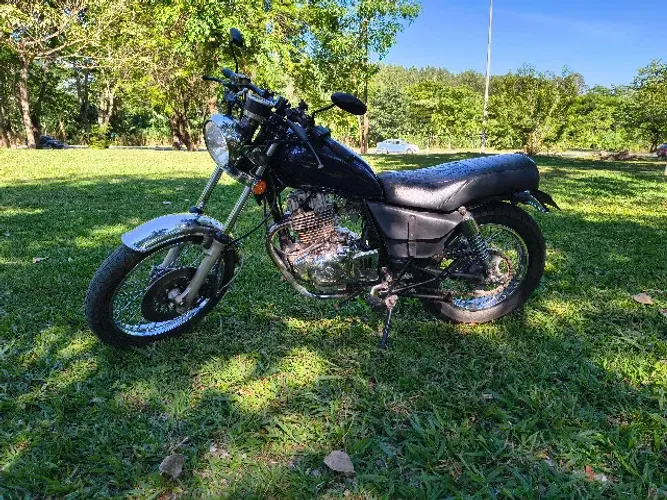 Vendo Intruder 250 Conservada