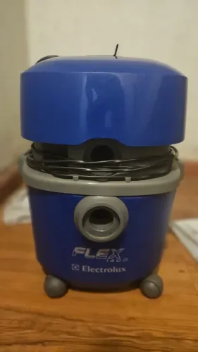Aspirador De Pó E Água Electrolux 1400W 14L Flex