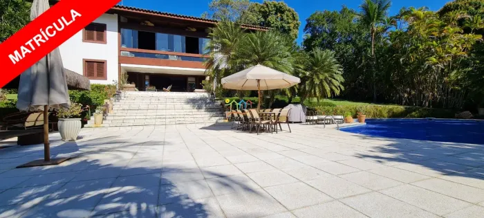 Casa em condomínio a venda em Ilhabela