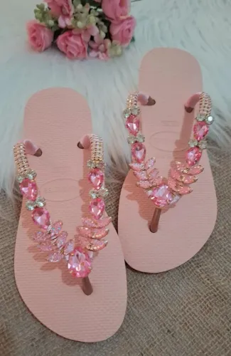 Havaianas personalizadas pedrarias luxo sereia