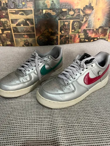 Tênis RARO Nike Air Force 1 baixo Lucha Libre (masculino)
