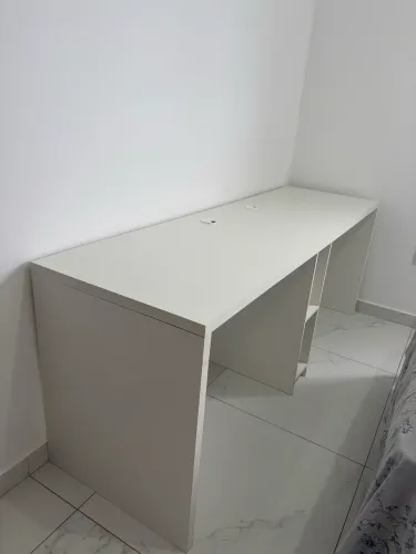Mesa de escritório com 2 metros 