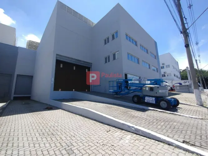 Galpão / Barracão para locação com 1000m², no Centro de Vargem Grande Paulista-SP