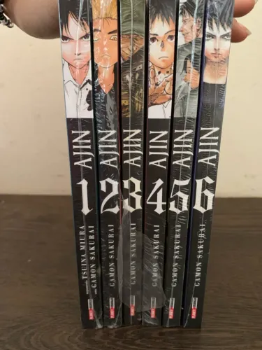 Mangas/HQ/Gibis/livros