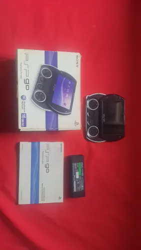 PSP GO