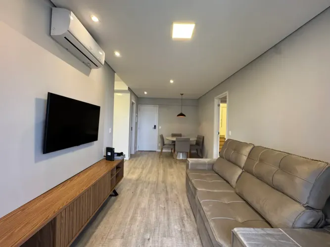 LINDO E MOBILIADO - 1 DORM NO CENTRO DE ALPHAVILLE - CONDOMÍNIO NOVO