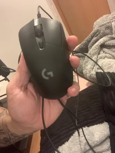 VENDO MOUSE LOGITECH G403 HERO